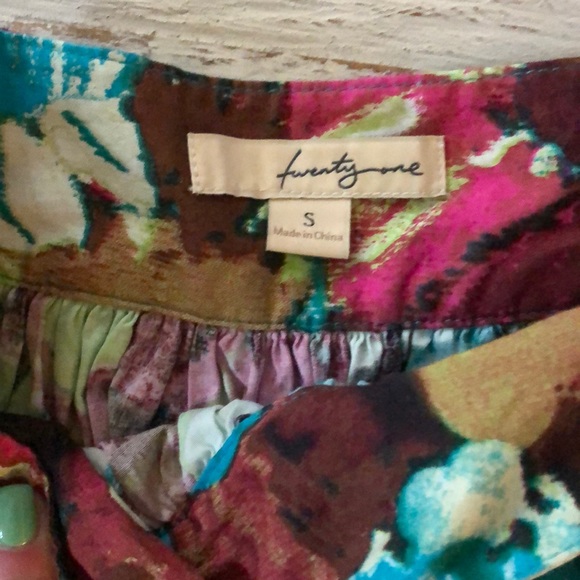 Forever 21 Skirt - Picture 2 of 4